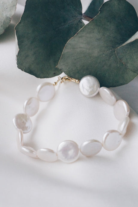 Round pearl bracelet
