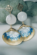 Waves seashell earrings