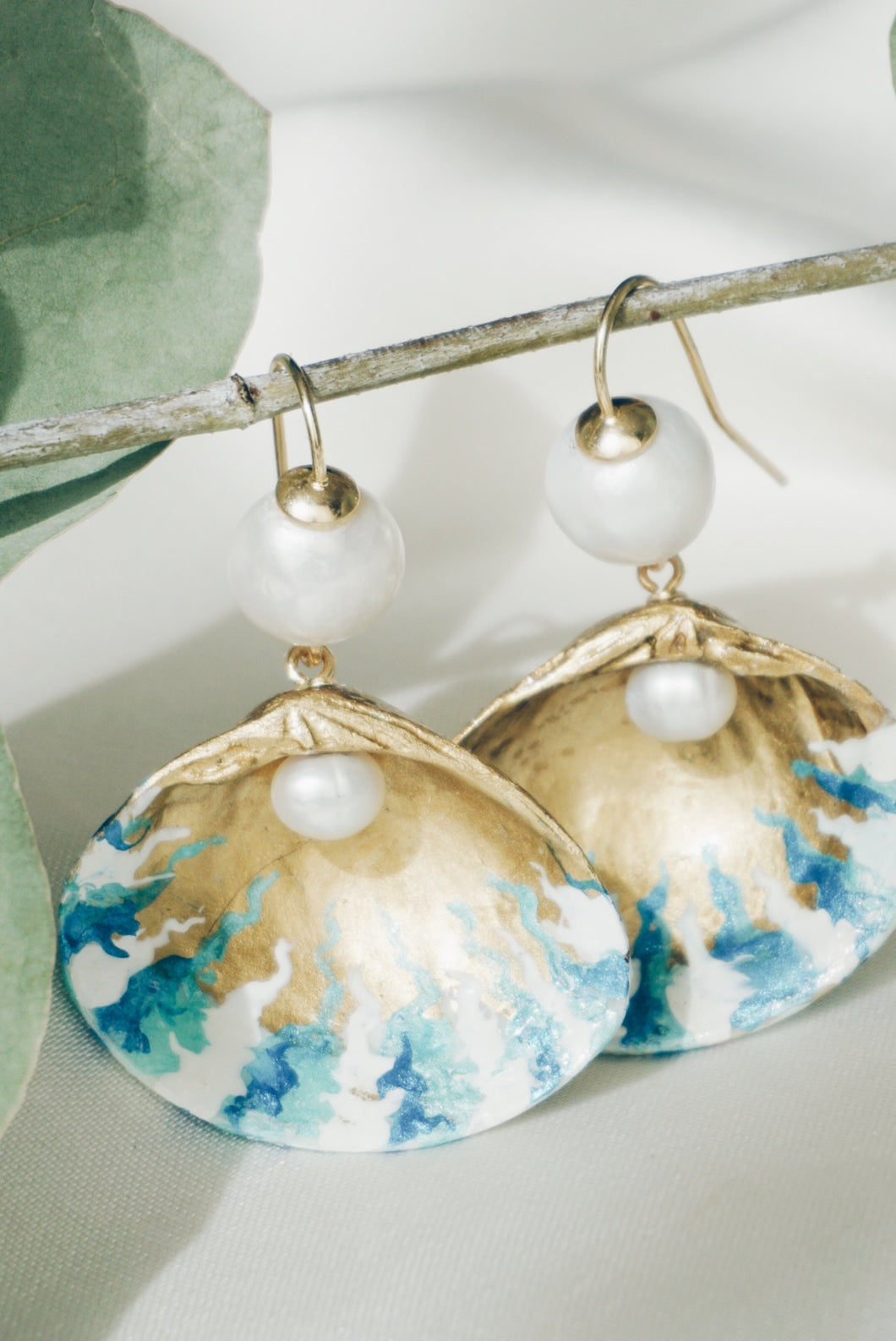 Puglia seashell earrings