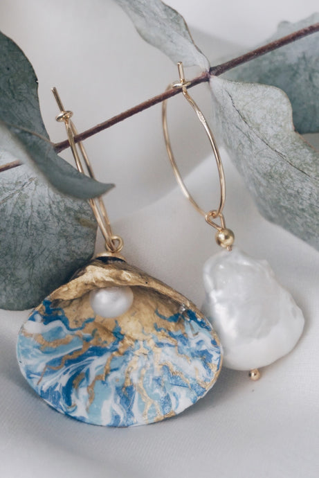 Waves seashell earrings