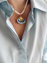 Amalfi whitea seashell necklace